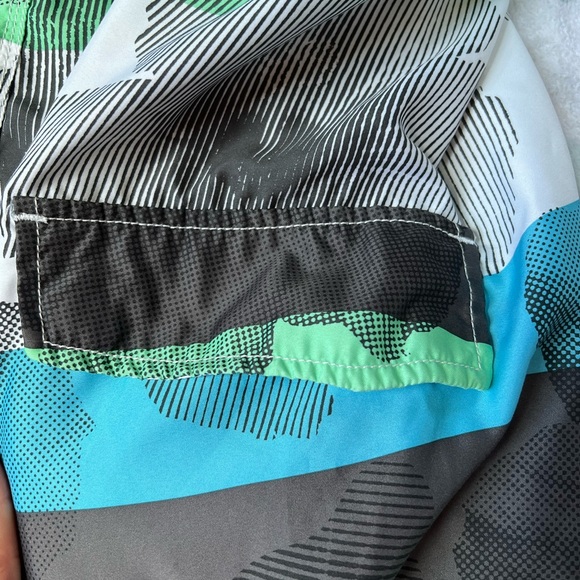 Joe Boxer size 2XL swim trunks - Picture 7 of 9